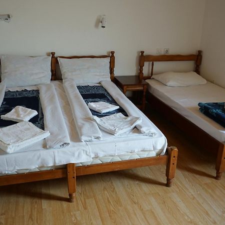 Hôtel Lovac II à Žabljak Extérieur photo