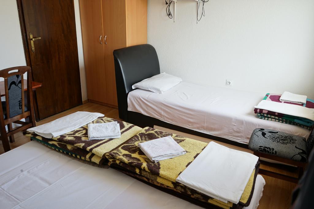 Hôtel Lovac II à Žabljak Extérieur photo